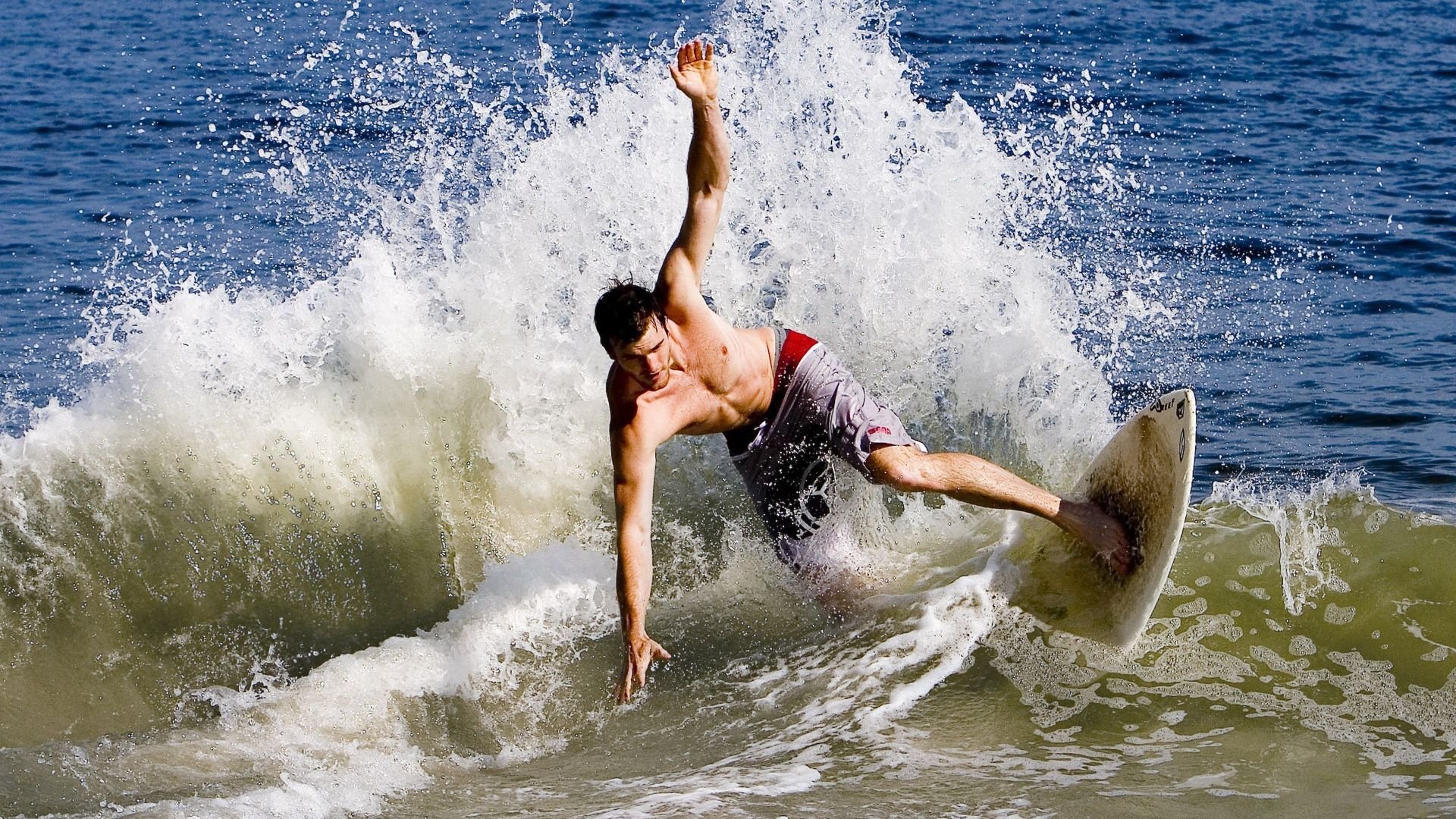 全国匹克球推广赛 轻量快速成中老年新宠